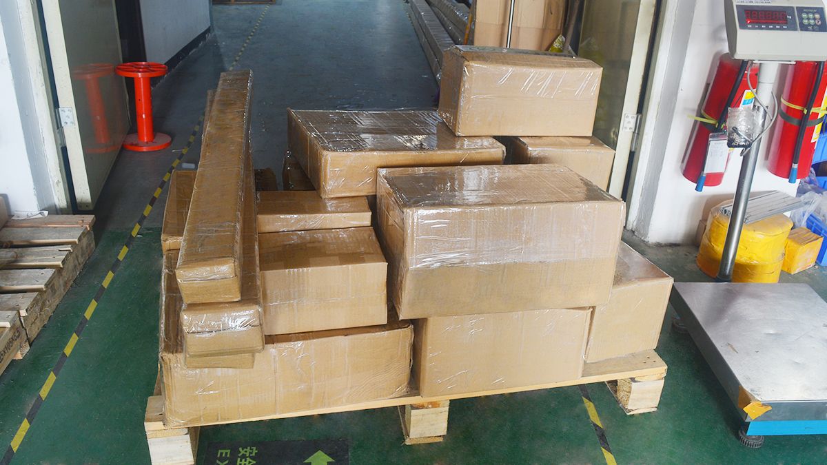 Incoming goods from partner factories